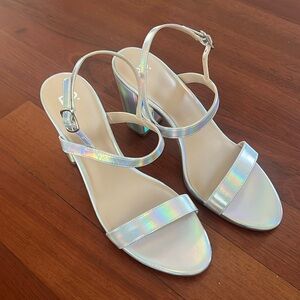 Shoes size 9.5 - never worn